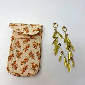 Ulla Johnson Metal Leaves Earrings